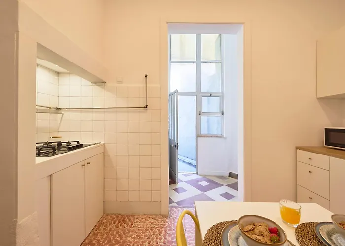 Sun & Surf W Patio, By Timecooler * Costa de Caparica