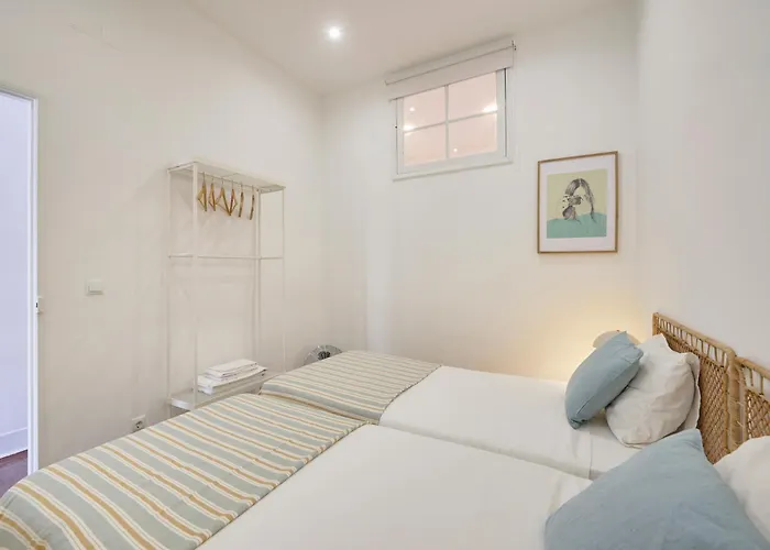 Sun & Surf W Patio, By Timecooler * Costa de Caparica