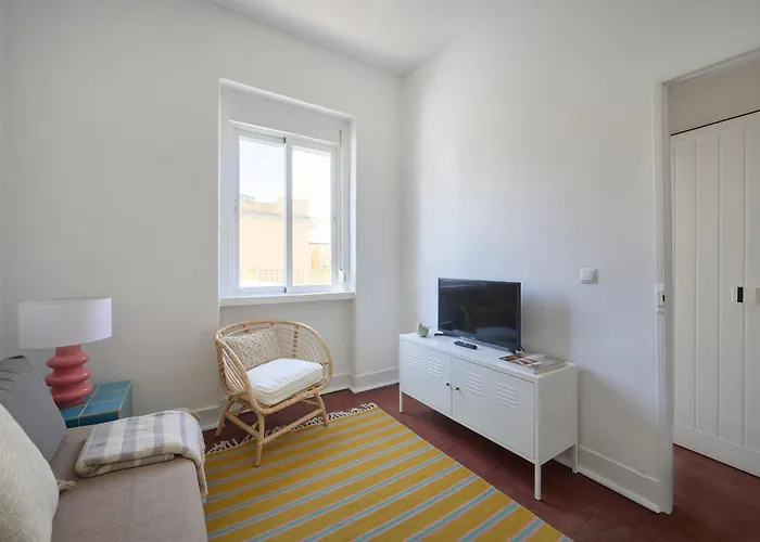 Διαμέρισμα Sun & Surf W Patio, By Timecooler *